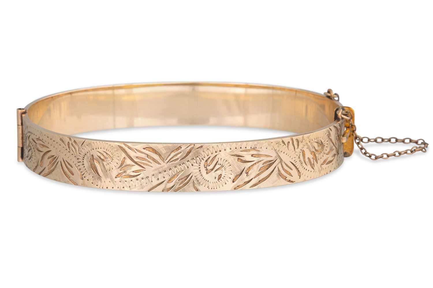 Lot 44 - AN IRISH VINTAGE 9CT ROLLED GOLD BANGLE, by...
