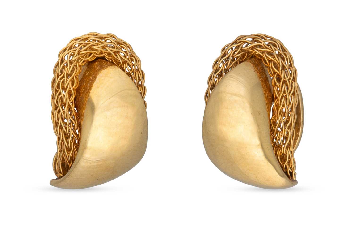 Lot 49 - A PAIR OF VINTAGE 9CT GOLD CLIP ON EARRINGS, c....