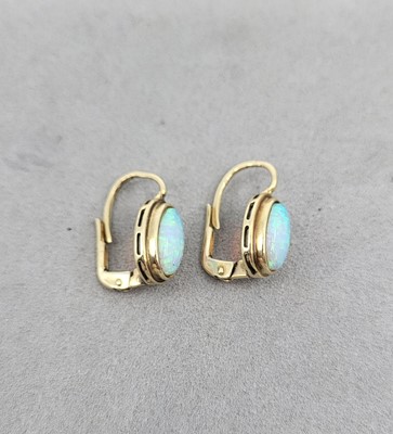 Lot 58 - A PAIR OF 14CT GOLD SYNTHETIC OPAL EARRINGS, 3....