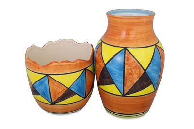 Lot 501 - A MEDIUM BALUSTER VASE, with geometric design,...