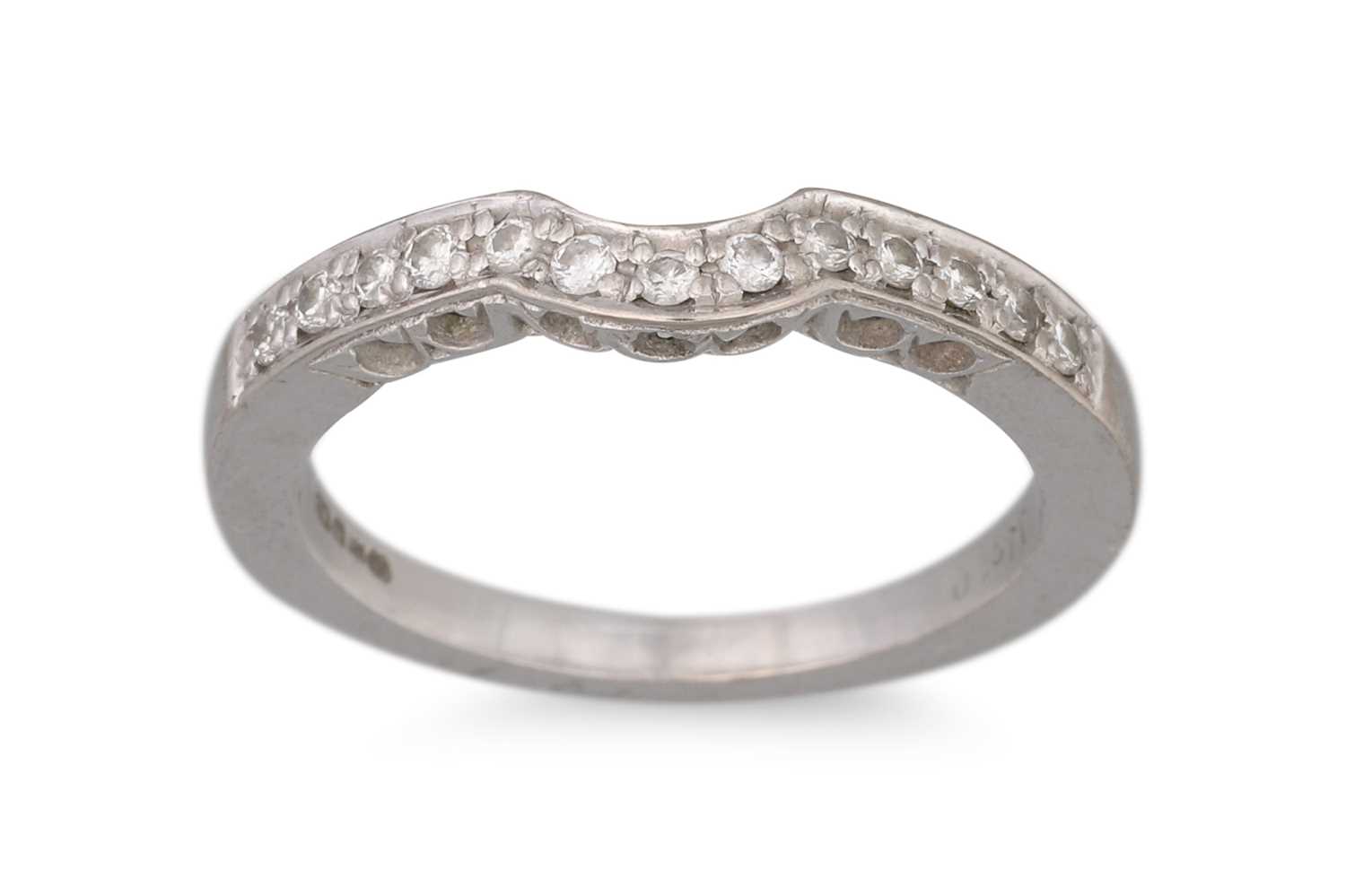 Lot 225 - A DIAMOND SET FITTED BAND RING, by David...