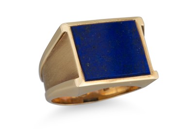 Lot 255 - A 1970'S LAPIS LAZULI RING, mounted in 14ct...