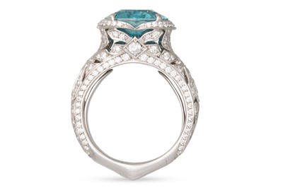 Lot 193 - A BLUE ZIRCON AND DIAMOND CLUSTER RING, by Kat...