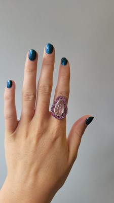 Lot 69 - A ROSE QUARTZ, PINK SAPPHIRE AND DIAMOND...