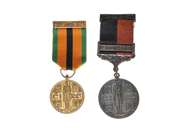 Lot 195 - THE CUNNEEN FAMILY MEDAL COLLECTION An Bonn...