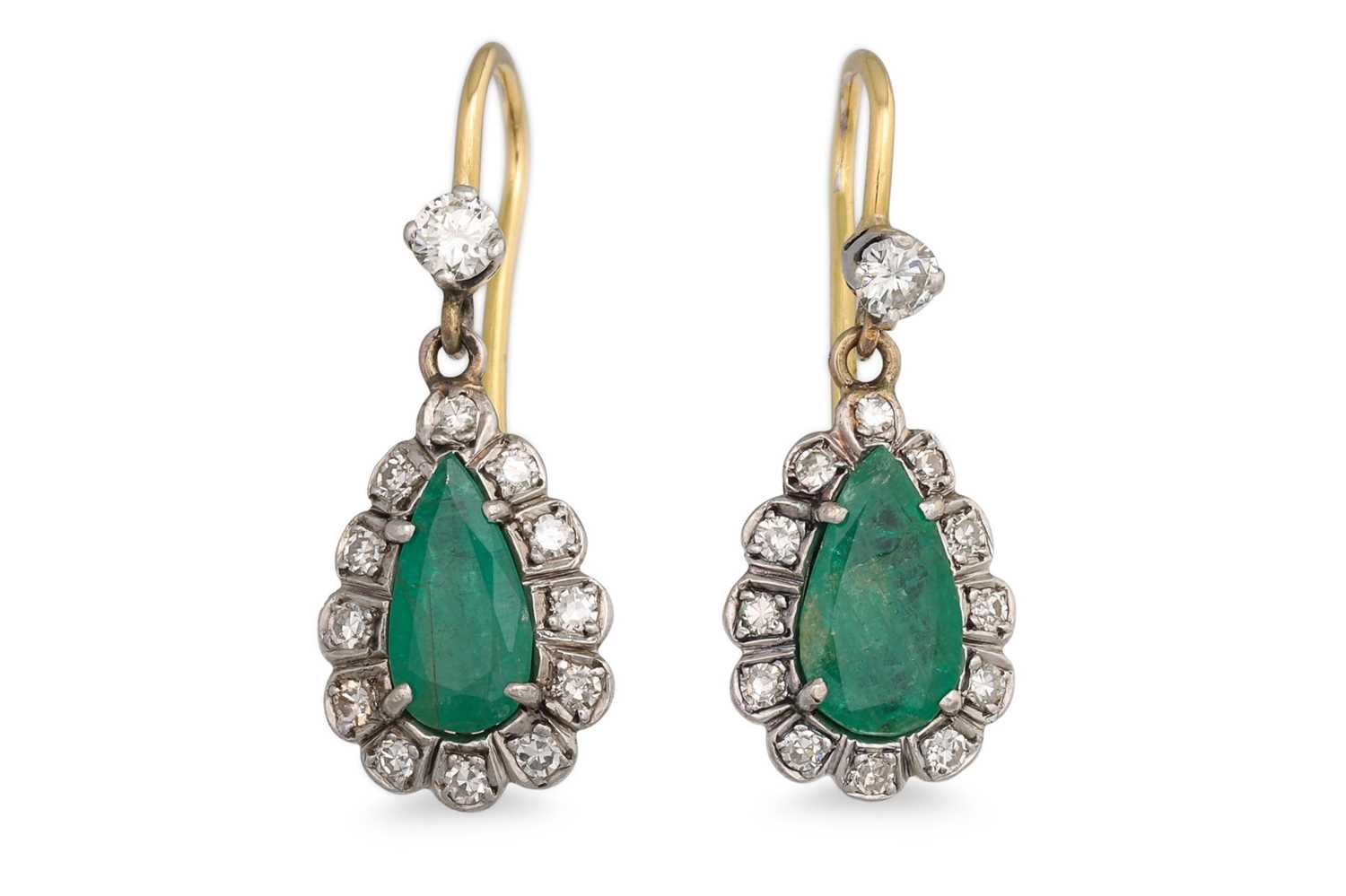 Lot 2 - A PAIR OF ANTIQUE EMERALD AND DIAMOND DROP...