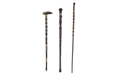 Lot 633 - A HANDCARVED AFRICAN WOODEN WALKING STICK,...