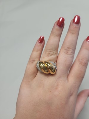 Lot 101 - AN 18CT YELLOW DIAMOND SET RING, of bombé...