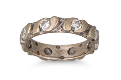 Lot 44 - A DIAMOND SET ETERNITY RING, the round...