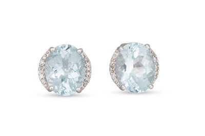 Lot 188 - A PAIR OF AQUAMARINE AND DIAMOND STUD EARRINGS,...