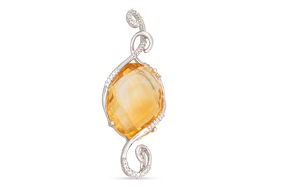 Lot 216 - A CITRINE AND DIAMOND PENDANT, mixed cut...