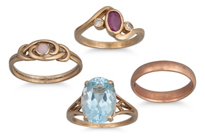 Lot 374 - FOUR GOLD RINGS, of various forms, gross...