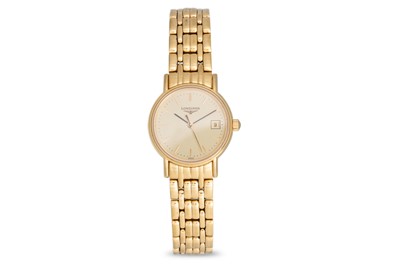 Lot 427 - A LADY'S LONGINES WRISTWATCH, with box