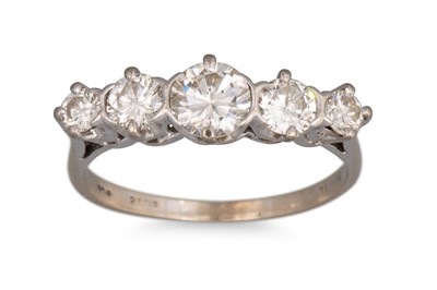 Lot 221 - A FIVE STONE DIAMOND RING, claw set in 18ct...