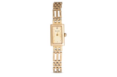 Lot 421 - A LADY'S 9CT YELLOW GOLD ACURIST WRISTWATCH,...