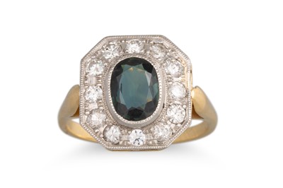 Lot 329 - A SAPPHIRE AND DIAMOND CLUSTER RING, plaque...