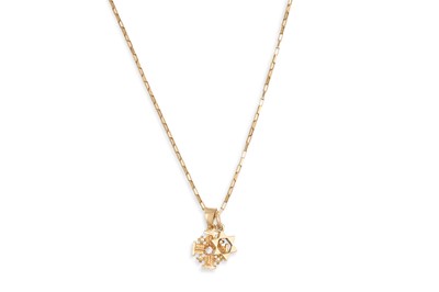 Lot 83 - A 9CT GOLD CHAIN SUSPENDING A STAR PENDANT,...