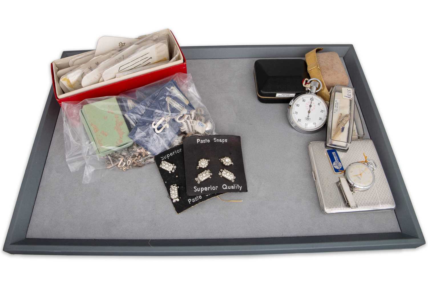 Lot 90 - A COLLECTION OF VINTAGE JEWELLER'S ITEMS, to...
