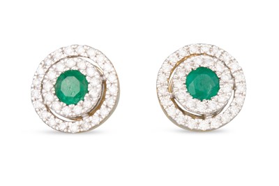 Lot 26 - A PAIR OF EMERALD AND DIAMOND CLUSTER EARRINGS,...