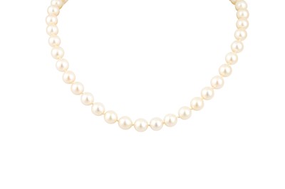 Lot 110 - A VINTAGE SET OF CULTURED PEARLS, 9ct gold...