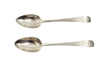 Lot 453 - A PAIR OF GEORGE III IRISH SILVER FIDDLE...