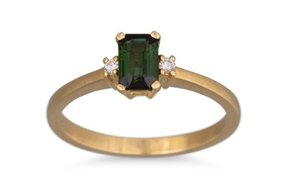 Lot 175 - A GREEN TOURMALINE AND DIAMOND RING, mounted...