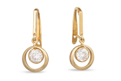 Lot 383 - A PAIR OF DIAMOND DROP EARRINGS, the brilliant...