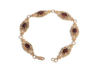 Lot 209 - A 9CT GOLD BRACELET, with padlock clasp, 7"...
