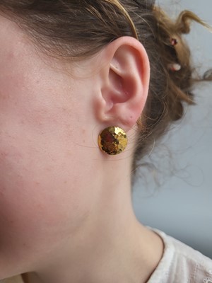 Lot 277 - A PAIR OF VINTAGE MONET EARRINGS, clip on, signed