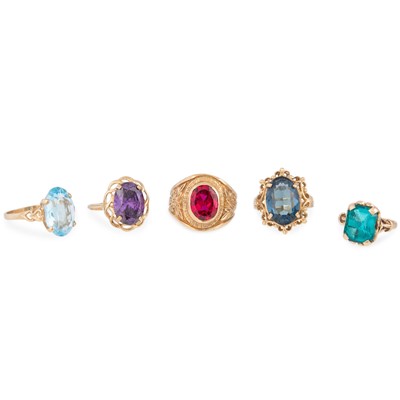 Lot 78 - A COLLECTION OF 9CT YELLOW GOLD DRESS RINGS,...
