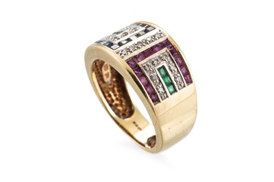 Lot 47 - A MULTI STONE CLUSTER RING, set with diamond,...