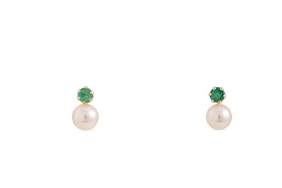Lot 12 - A PAIR OF CULTURED PEARL AND EMERALD EARRINGS,...