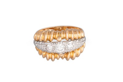 Lot 122 - A VINTAGE DIAMOND SET RING, two rows of...