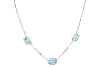 Lot 188 - AN AQUAMARINE AND DIAMOND NECKLACE, set with...