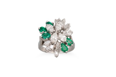 Lot 242 - A VINTAGE EMERALD AND DIAMOND RING, of spray...
