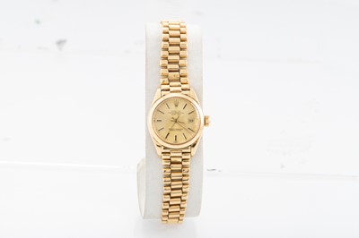 Lot 347 - AN 18CT GOLD LADY'S ROLEX WRIST WATCH, date...