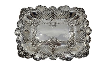 Lot 413 - AN ANTIQUE VICTORIAN SILVER OPEN DISH,...
