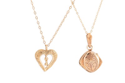 Lot 221 - A 9CT YELLOW GOLD OPEN HEART SHAPED PENDANT,...