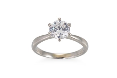 Lot 309 - A DIAMOND SOLITAIRE RING, the brilliant cut...
