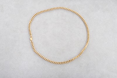 Lot 35 - A 9CT GOLD CURB LINK NECK CHAIN, with lobster...