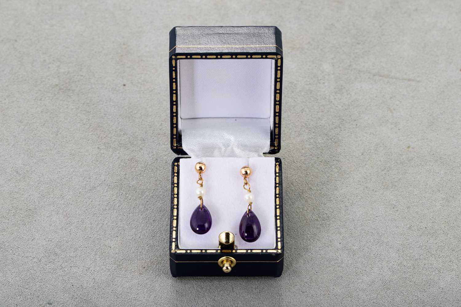 Lot 23 - A PAIR OF AMETHYST AND PEARL DROP EARRINGS,...