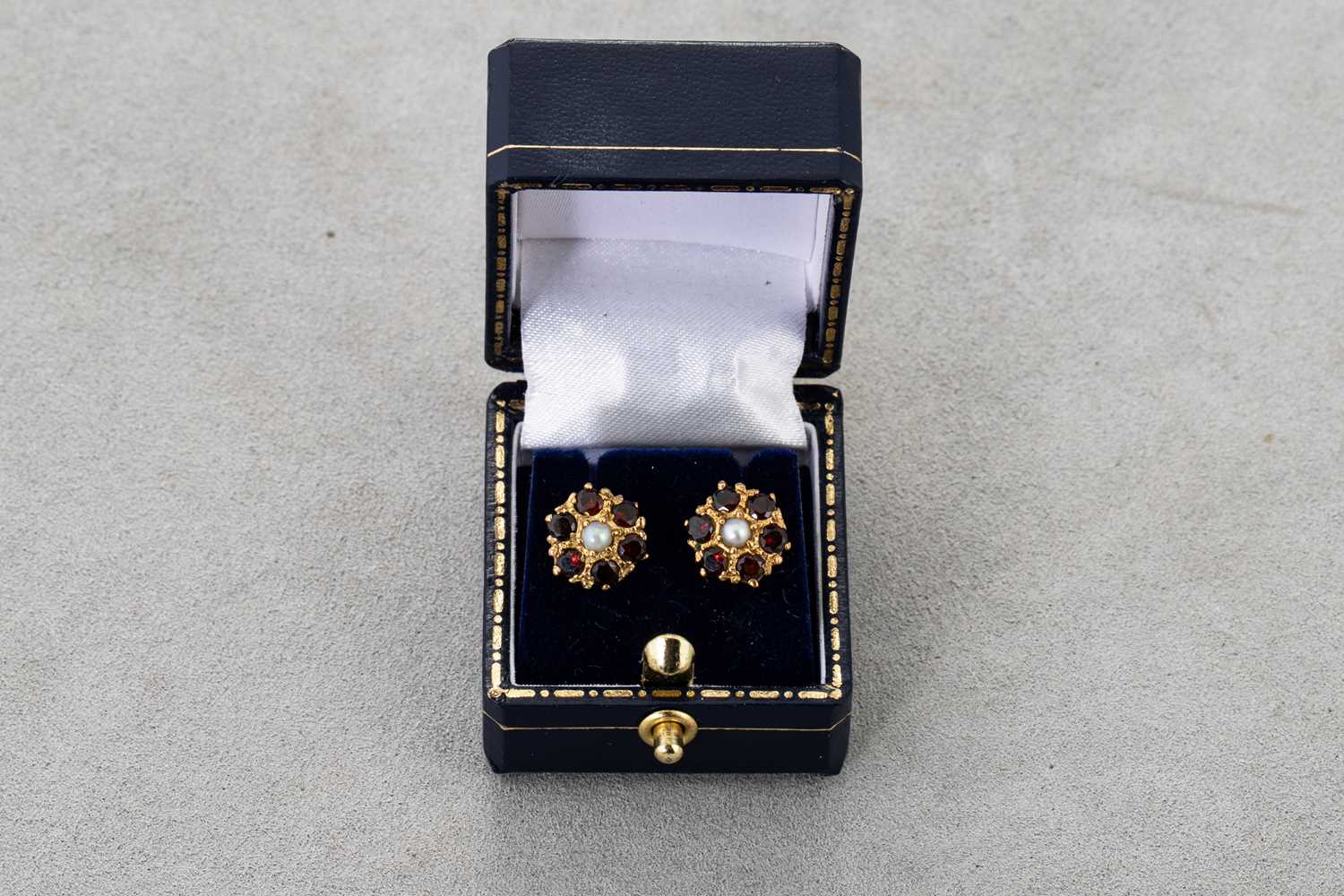 Lot 67 - A PAIR OF GARNET AND PEARL CLUSTER EARRINGS,...