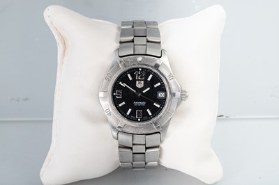 Lot 338 - A TAG HEUER AUTOMATIC WRISTWATCH, with date,...
