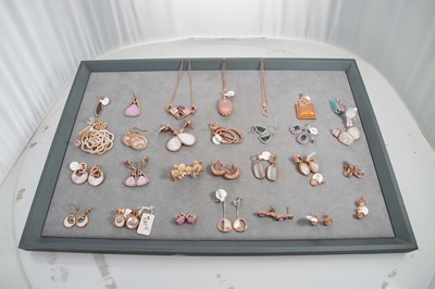 Lot 187 - A COLLECTION OF PINK AND PURPLE STONE SET...