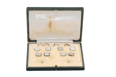 Lot 144 - AN ANTIQUE MOTHER OF PEARL CUFF & STUDS SET,...