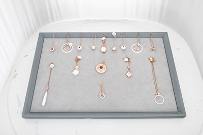 Lot 199 - A COLLECTION OF STONE SET JEWELLERY,...