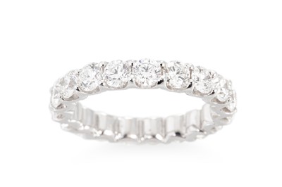 Lot 298 - A FULL BANDED DIAMOND ETERNITY RING, the...