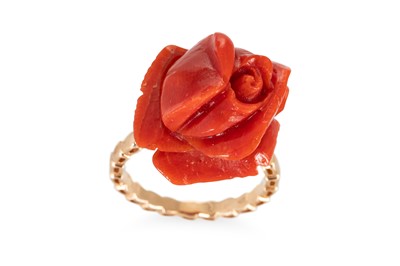 Lot 153 - A MEDITERRANEAN CORAL RING, the rose shaped...