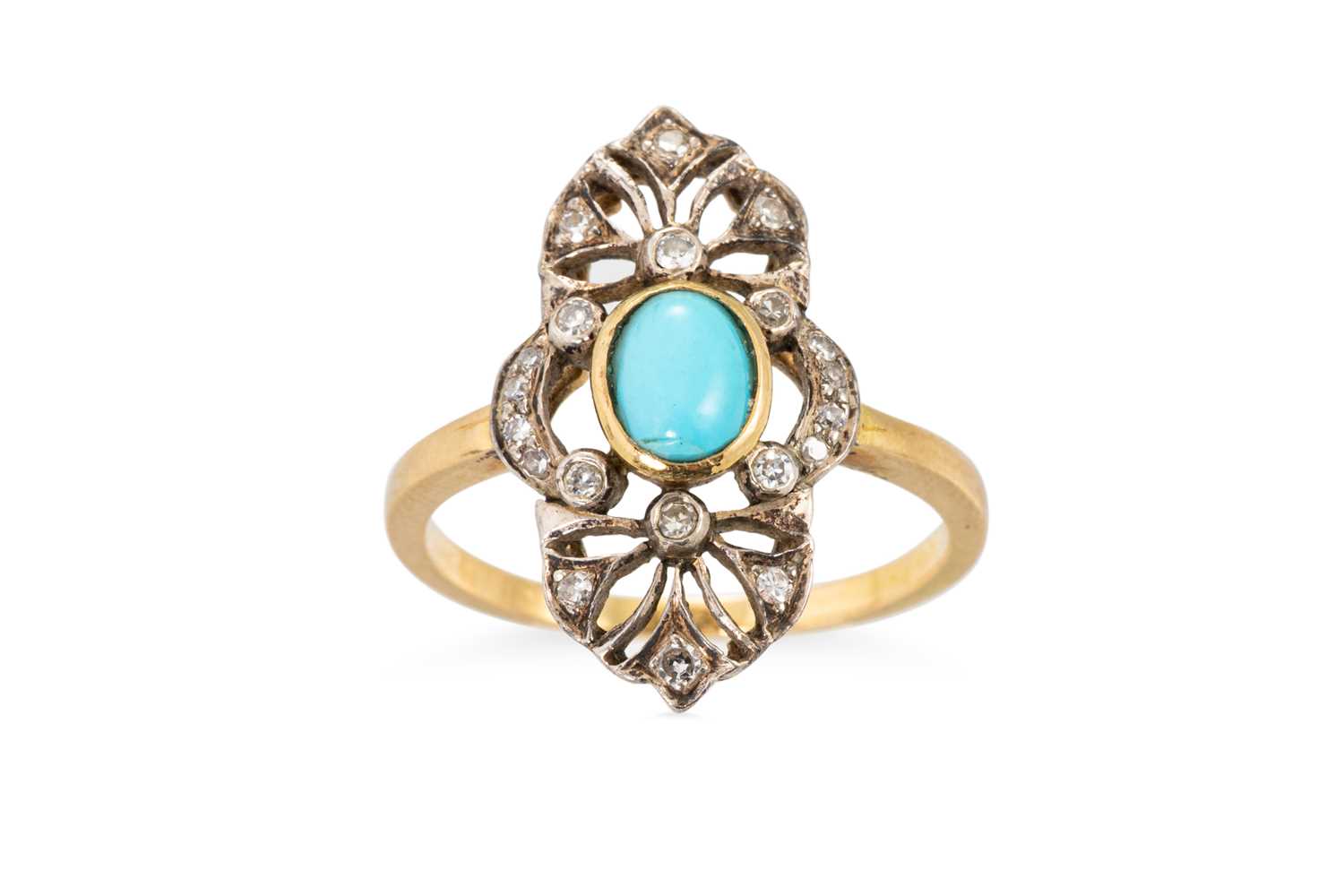 Lot 40 - A VINTAGE TURQUOISE AND DIAMOND PLAQUE RING,...