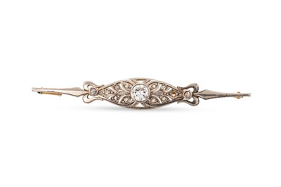 Lot 42 - A VINTAGE STYLE DIAMOND SET BROOCH, set to...
